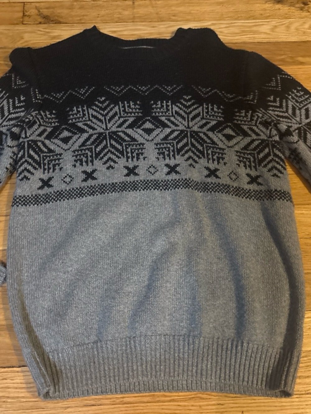 Sonoma Men's Black and Gray Fair Isle Crewneck Sweater